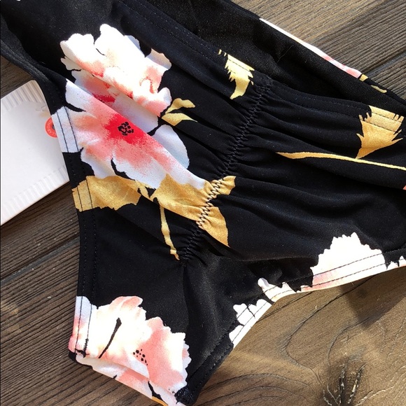 🌿BILLABONG🌿 - Picture 6 of 6